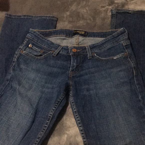 Jean Levi’s 
Too superlow
Zise: 5 médium - Picture 3 of 3